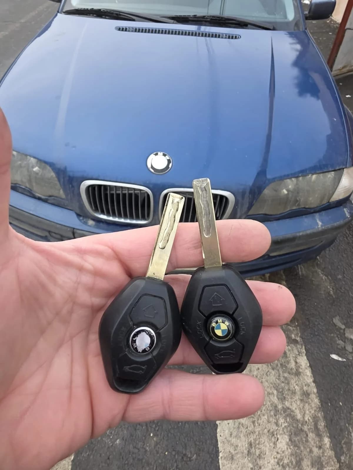 Cheie nouă programată pentru BMW Seria 3 E46 2001, cheie de rezervă.